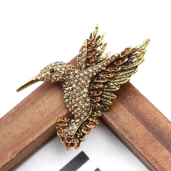 Hummingbird Brown Crystal Pin Brooch - Picture 4 of 10